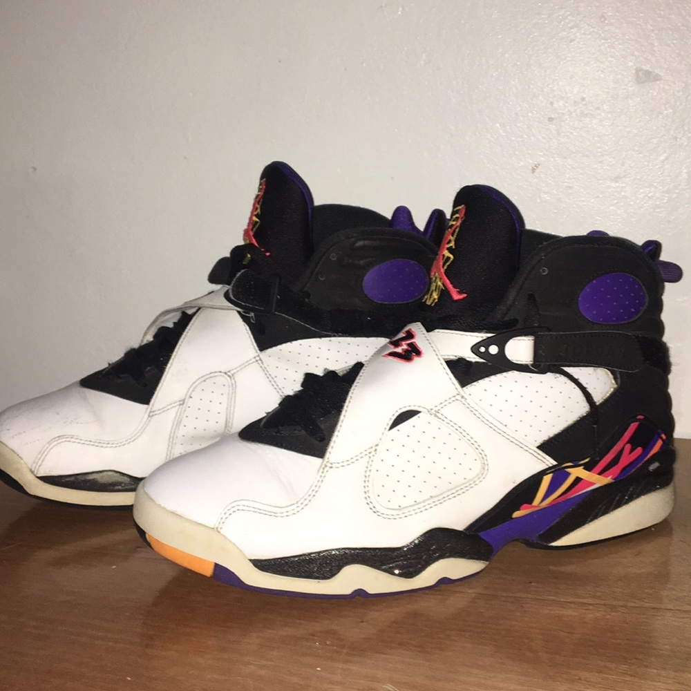 Air Jordan 8 three-peats